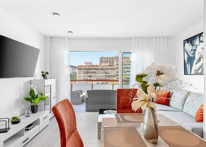 Sasha Tenerife Los Cristianos (Tenerife)