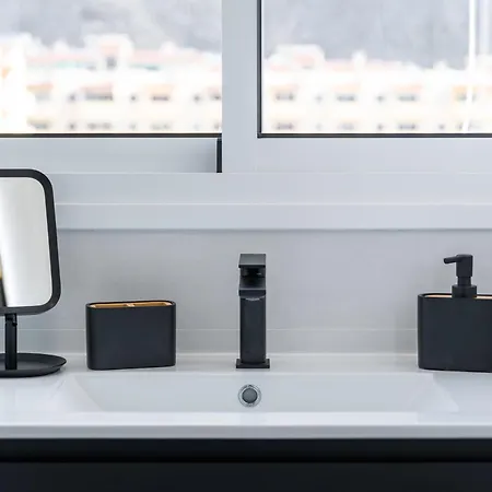 Sasha Tenerife شقة *