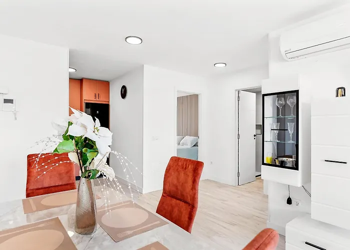 Sasha Tenerife Apartment *