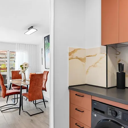 Sasha Tenerife Apartament *