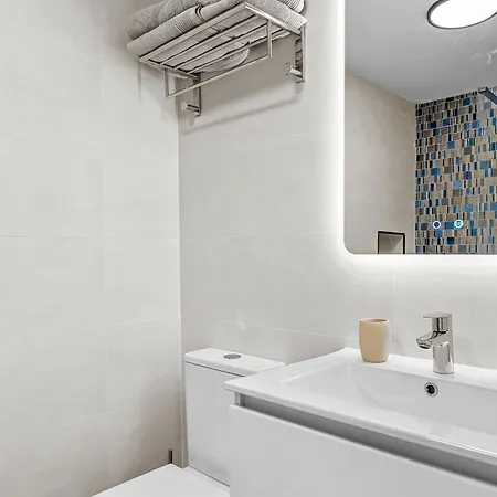 Sasha Tenerife Apartament *